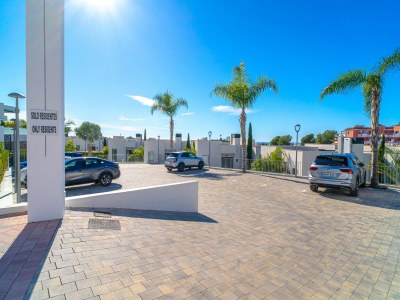 Apartment Apartment in Spain near Beaches & Trails - Outdoor photo 5