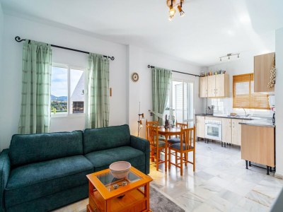 Apartment Apartment in Nerja near Burriana Beach - Features photo 9