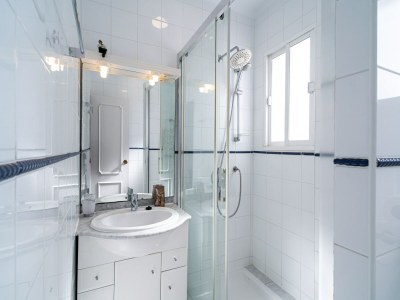 Apartment Apartment in Nerja near Burriana Beach - Features photo 16