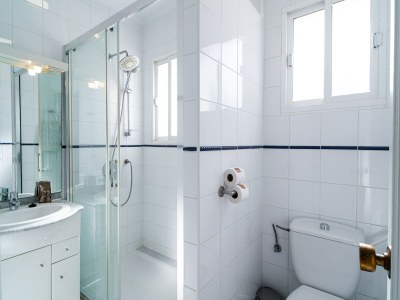 Apartment Apartment in Nerja near Burriana Beach - Features photo 18