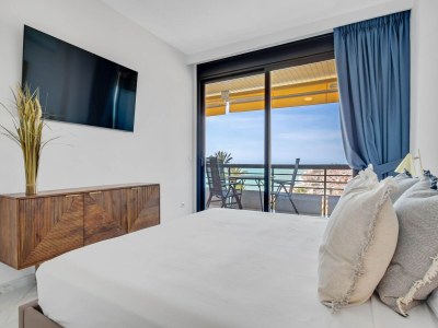 Apartment Sea-view apartment with balcony - Features photo 10