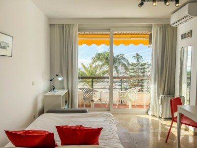 Apartment Studio in Torremolinos by the Beach - Features photo 9
