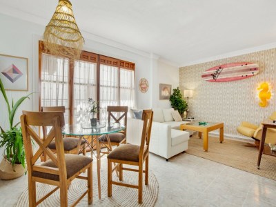 Apartment Apartment in Spain near Golden Sands Beach - Features photo 3