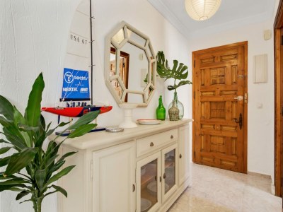 Apartment Apartment in Spain near Golden Sands Beach - Features photo 8