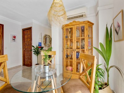 Apartment Apartment in Spain near Golden Sands Beach - Features photo 10