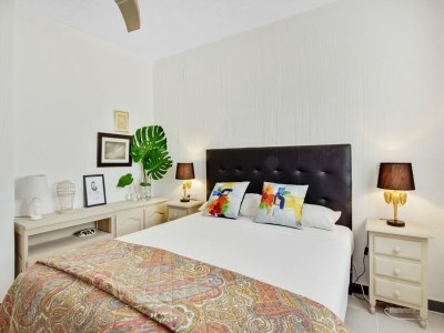 Apartment Apartment in Spain near Golden Sands Beach - Features photo 11