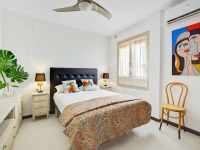 Apartment Apartment in Spain near Golden Sands Beach - Features photo 13