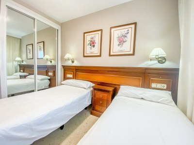 Apartment Apartment in Benalmádena with Sea Views - Features photo 11