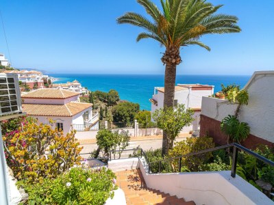 Villa Villa in Nerja mit Meerblick-Terrasse - Outdoor photo 14