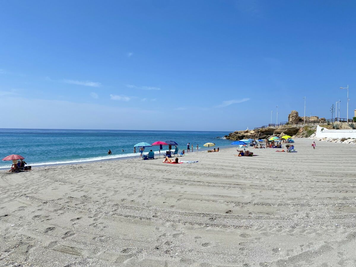 Apartment Apartment in Nerja by Torrecilla Beach - Outdoor photo 4