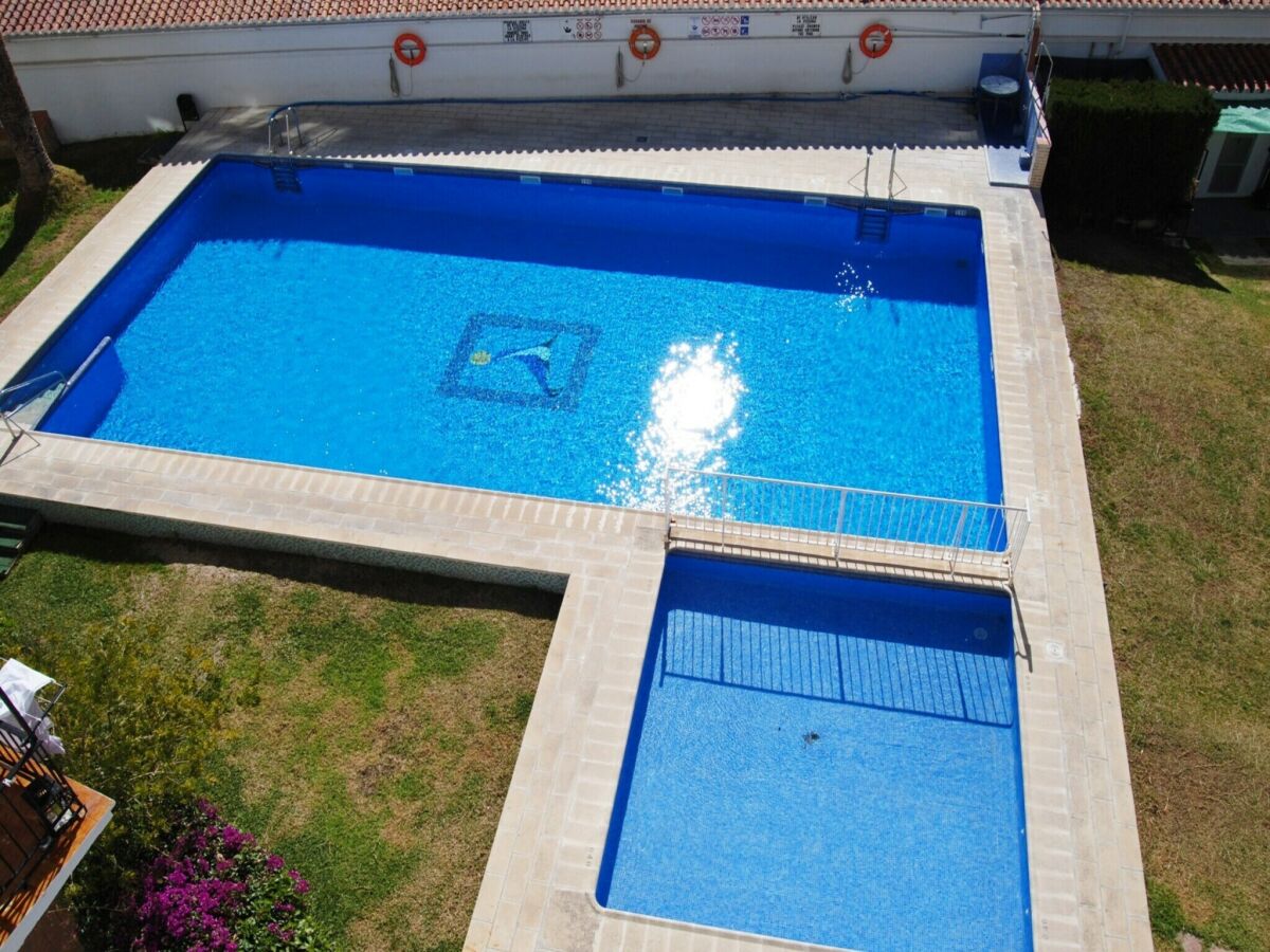 Apartment Apartment in Nerja near Carabeillo Beach - Outdoor photo 3