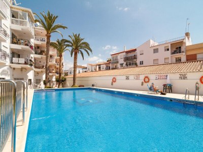 Apartment Apartment in Nerja near Carabeillo Beach - Outdoor photo 5