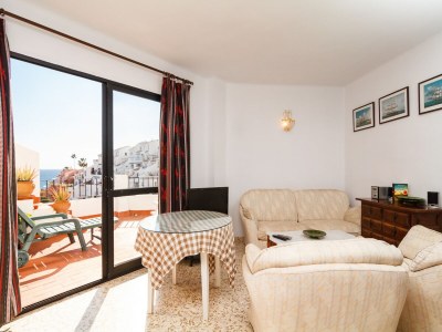 Apartment Studio in Nerja near Carabeillo Beach - Features photo 34