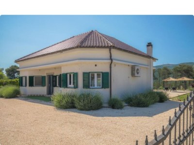 Holiday house Villa P - Holiday Home in Podine - Holiday house