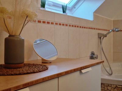 Apartment Wellnesshaus mit Jacuzzi u.Infrarotkabine - neu - Features photo 17