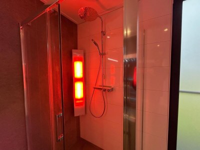 Holiday house Waterlodge in Winterswijk with Sauna & Hot Tub - Features photo 4