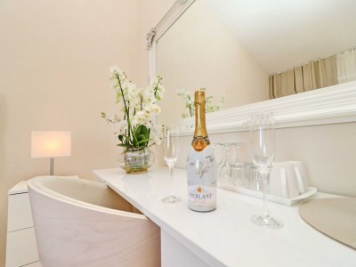 Apartment Hotel Pansion Villa Antonio - Two Bedroom Suite with Balcony and Sea View 25seaview - Features photo 17