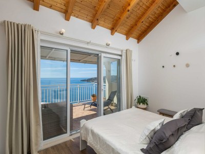 Apartment Apartment M&K - Two Bedroom Apartment with Balcony and Sea View - Features photo 9