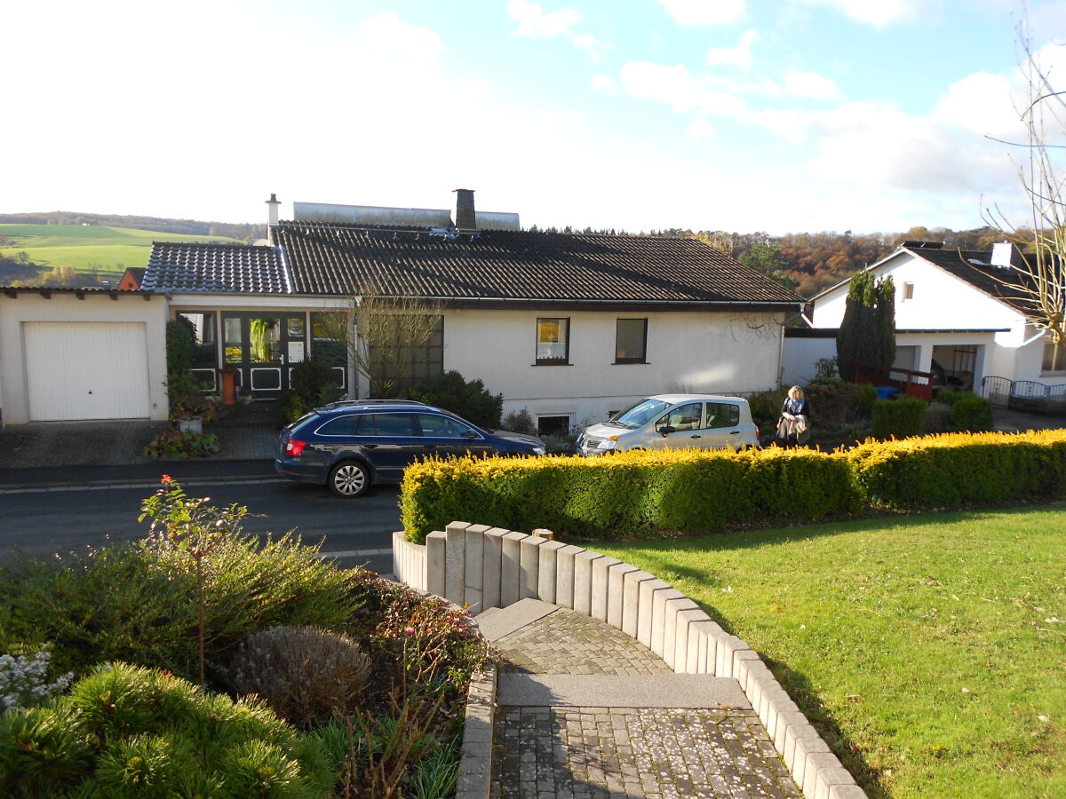 Holiday apartment Am Fuchswäldchen - Outdoor photo 3