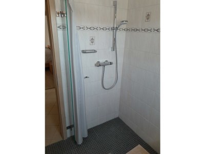 Apartment Ferienwohnung mit großzügiger Liegewiese - Features photo 36