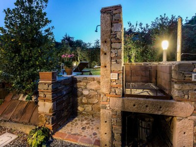 Villa Farmhouse near Lucca with Tuscan Views - Outdoor photo 17