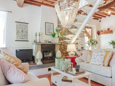 Villa Farmhouse near Lucca with Tuscan Views - Outdoor photo 26