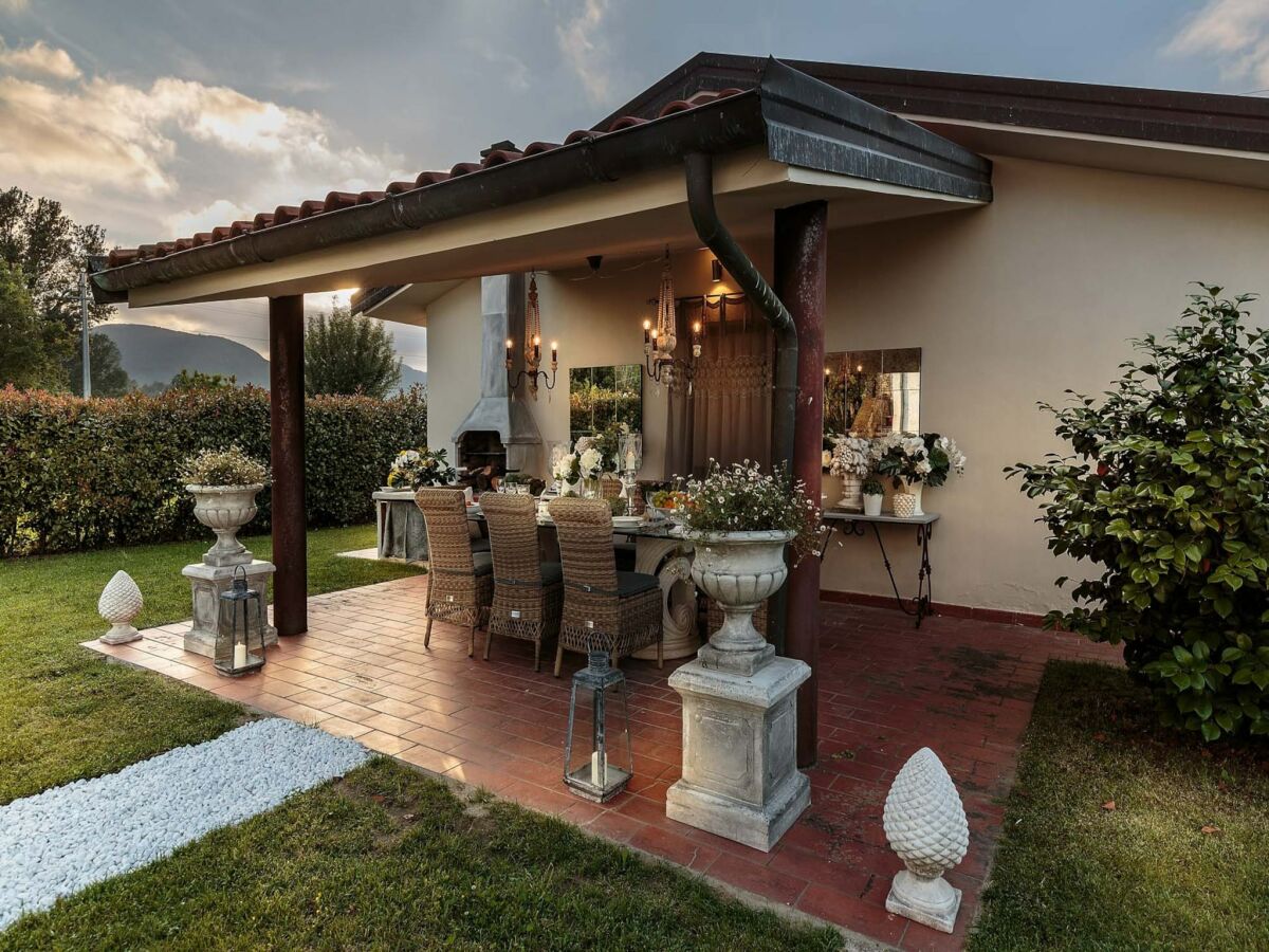 Villa Toskanische Villa mit Pool in der Nähe von Lucca - Outdoor photo 2