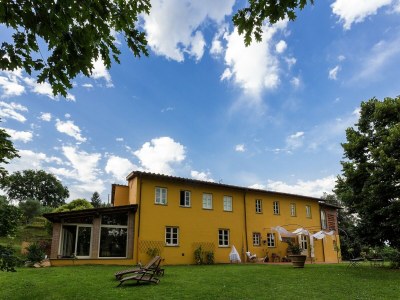 Villa Villa in Tuscany with Pool and Spa in Montecarlo - Villa