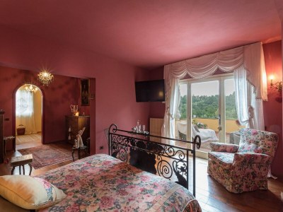 Villa Villa in Tuscany with Pool and Spa - Outdoor photo 12