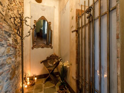 Villa Apartment in Lucca with Private Spa - Outdoor photo 12