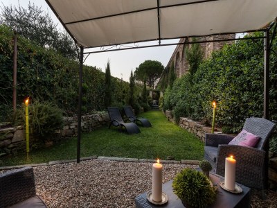 Villa Apartment in Lucca with Private Spa - Outdoor photo 30