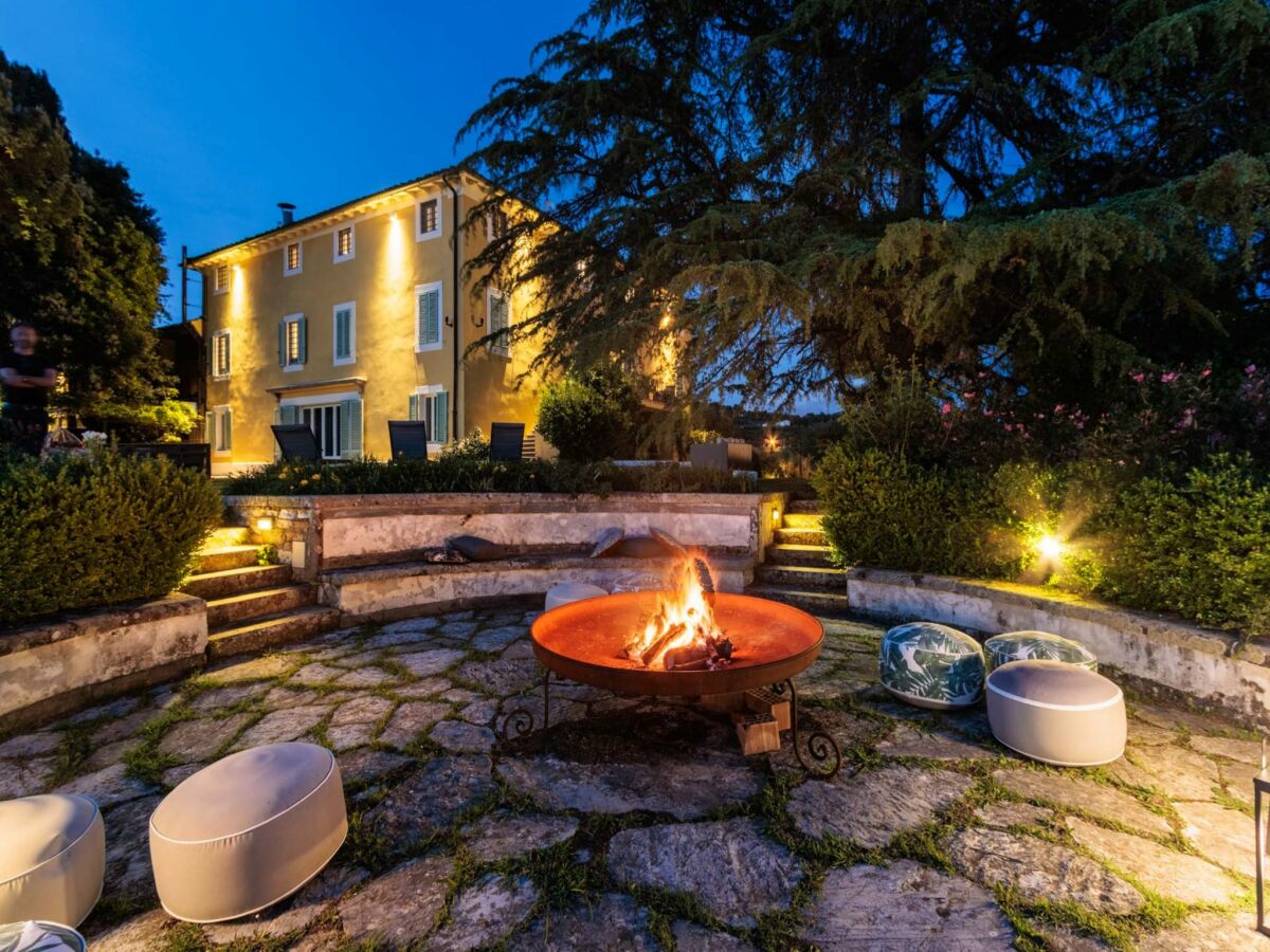 Villa 10 Bedrooms Villa in Lucca with pool - Outdoor photo 4