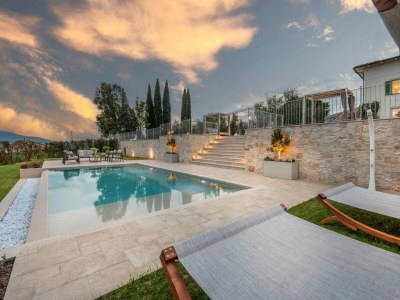 Villa Farmhouse in Tuscany with Infinity Pool - Outdoor photo 11
