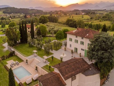 Villa Farmhouse in Tuscany with Infinity Pool - Outdoor photo 15