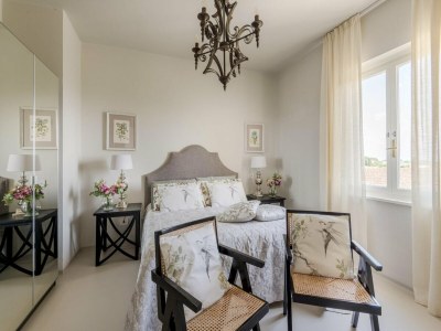 Villa Farmhouse in Tuscany with Infinity Pool - Features photo 18