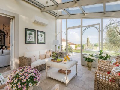 Villa Farmhouse in Tuscany with Infinity Pool - Features photo 29