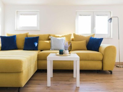 Apartment Apartments Mistral - Three Bedroom Apartment with Balcony and Shared Pool - Features photo 11