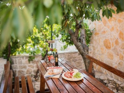 Apartment Apartments Mistral - Three Bedroom Apartment with Balcony and Shared Pool - Outdoor photo 26