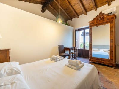 Villa Apartment in Sicily near Ski Slopes - Features photo 28