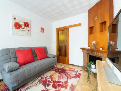 Apartment Apartment in Roses near Sandy Beach - Features photo 8