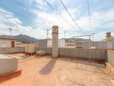 Apartment Apartment in Roses near Sandy Beach - Outdoor photo 35