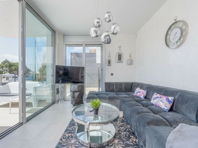 Apartment Apartment in Roses near the Beach & Pool - Features photo 18