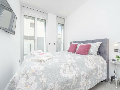 Apartment Apartment in Roses near the Beach & Pool - Features photo 19