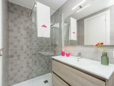 Apartment Strandwohnung in Empuriabrava mit Pools - Features photo 10