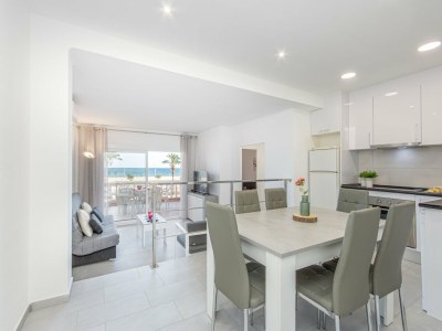 Apartment Strandwohnung in Empuriabrava mit Pools - Features photo 18