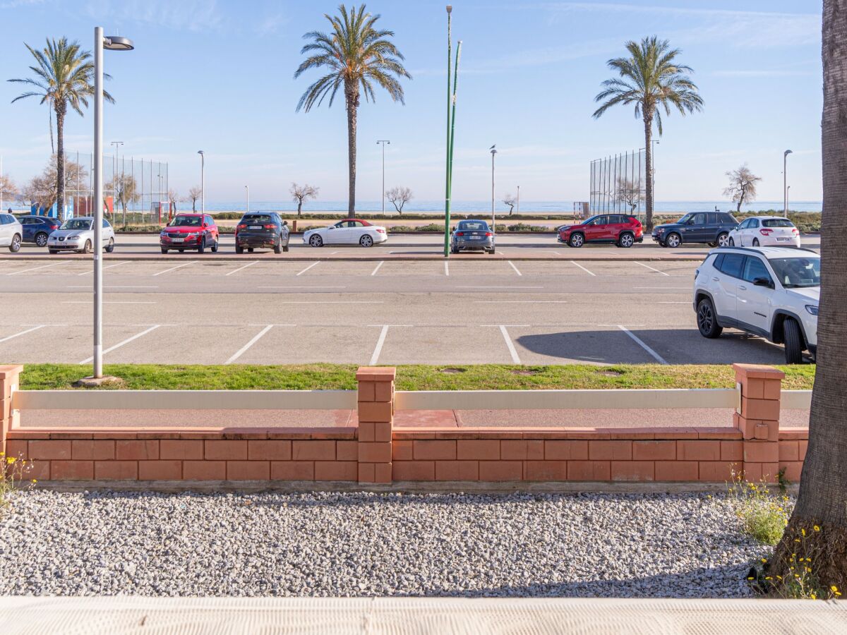 Apartment Apartment in Empuriabrava with Beach Access - Outdoor photo 3