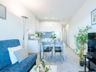 Apartment Apartment in Empuriabrava with Beach Access - Features photo 8