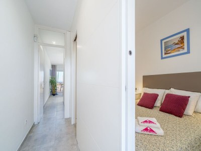 Apartment Apartment in Empuriabrava with Beach Access - Features photo 13