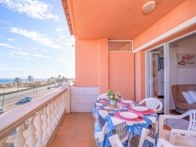 Apartment Beachfront Apartment in Empuriabrava with Pool - Outdoor photo 35