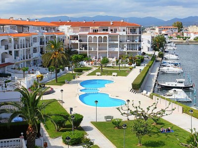 Apartment Wohnung in Empuriabrava mit Pool und Bergblick - Outdoor photo 10